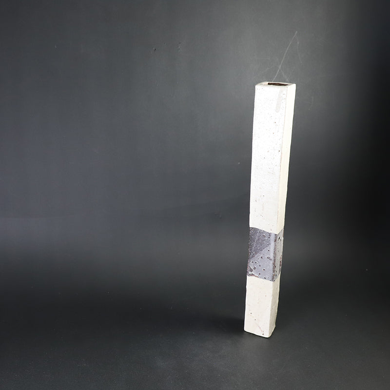 石井義久　作　白黒刷毛目掛け花器　No.4