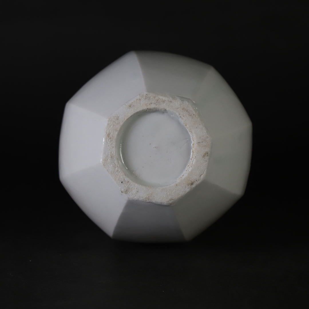 竹花正弘 作 白瓷面取瓶 – ギャラリー一番館オンラインショップ