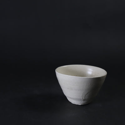 石井義久　作　唐津白磁盃　No.13