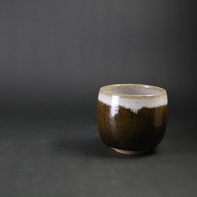 Nakazato Taroemon Kiln Karatsu Inoguchi (Korean Karatsu)