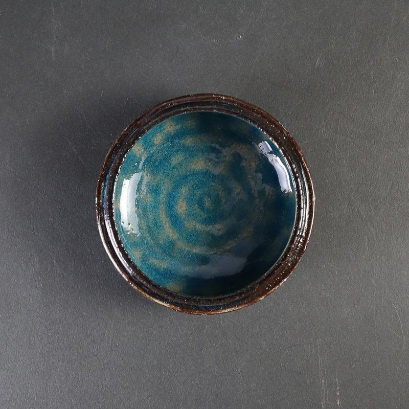 Karatsu Tarouemon Blue Scraped Incense Holder No.11 by the 14th generation Nakazato Tarouemon