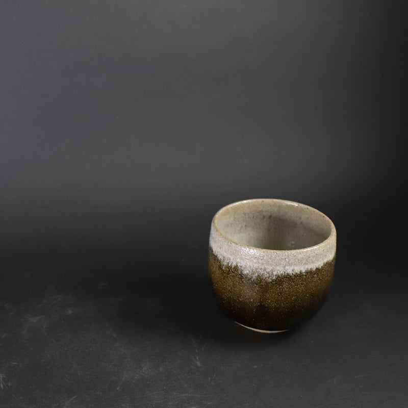 Nakazato Tarouemon Kiln Karatsu sake cup (large, Korean Karatsu)