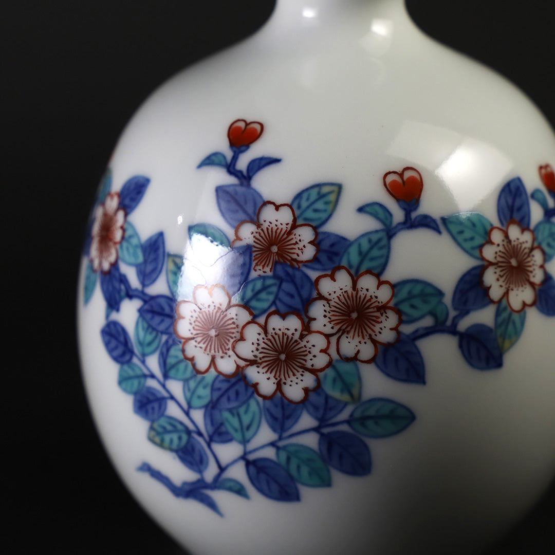 今右衛門作　染錦　芝桜紋　花瓶 今右衛門作 染錦 芝桜紋 花瓶 今右衛門作 染錦