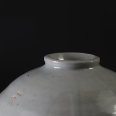 石井義久　作　唐津白磁花器　No.60