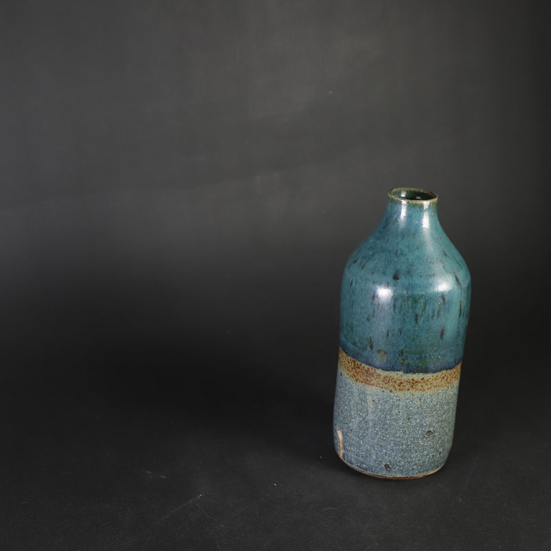 中里花子　作　花入2