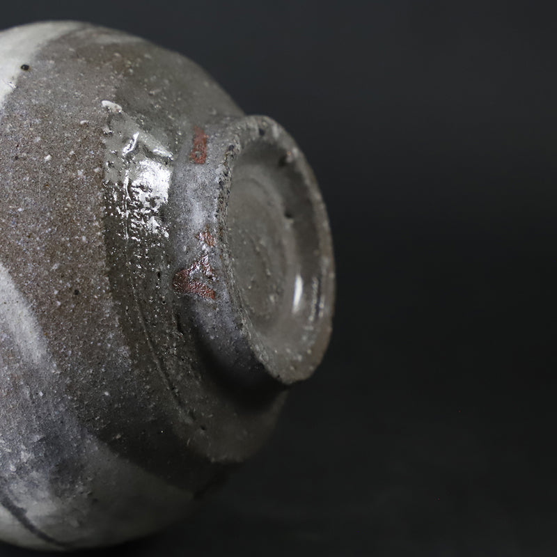 石井義久　作　絵刷毛目徳利　No.58