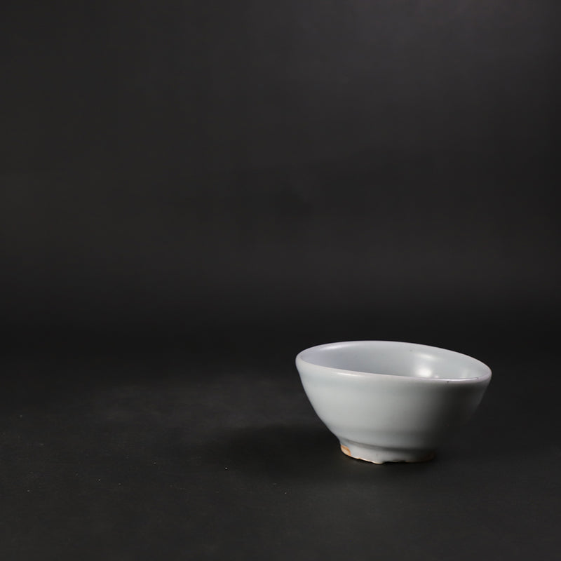 中里健太　作　青白磁ぐい呑