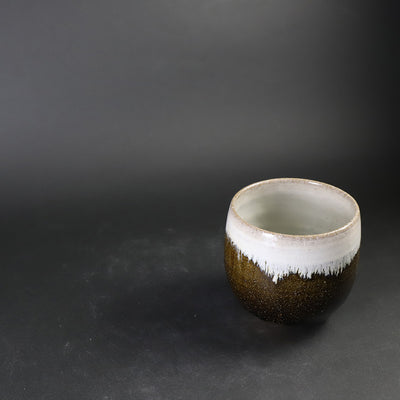 Nakazato Tarouemon Kiln Karatsu Choko (Extra Large, Korean Karatsu)