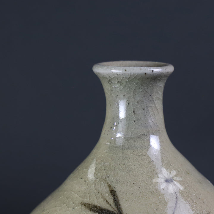 唐津焼　古唐津　絵唐津　花文　徳利　C　R7827 岡本修一 作 絵唐津花文徳利花入 No.38 – ギャラリー一番館オンライン