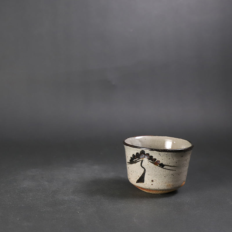 中里太亀　作　絵唐津ぐい呑