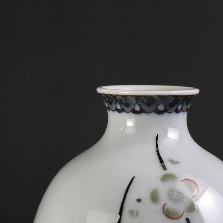 十四代今泉今右衛門 作 色絵薄墨墨はじき梅文徳利 – ギャラリー一番館