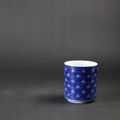 Gen-emon Kiln Plum blossom pattern peep-out sake cup
