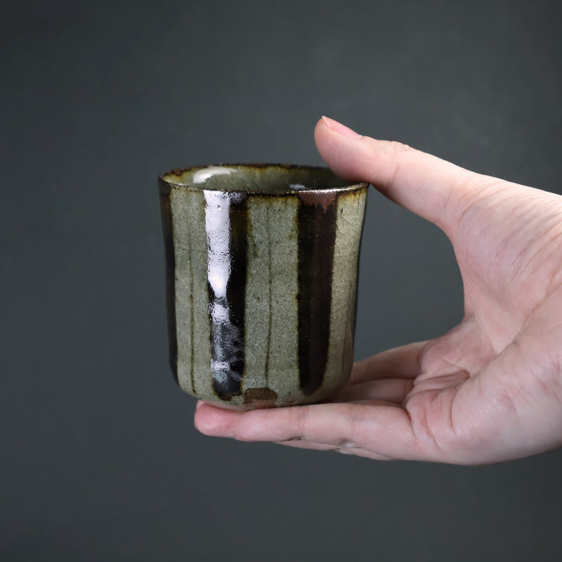 Painted Karatsu teacup 2 by Nakazato Taki