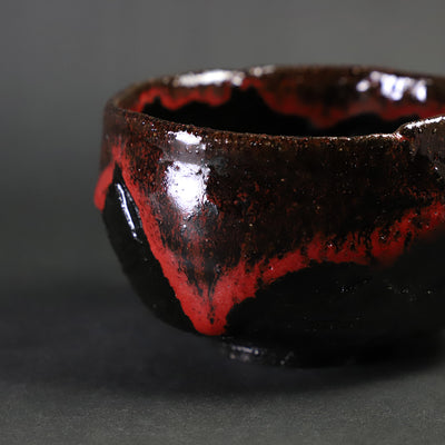 Tarouemon Nakazato 14th Beating Karatsu black tea bowl