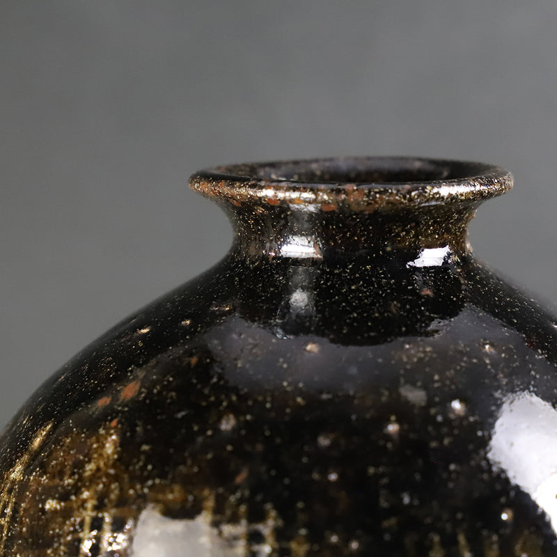 十四代中里太郎右衛門　作　叩き朝鮮唐津花入　No.8