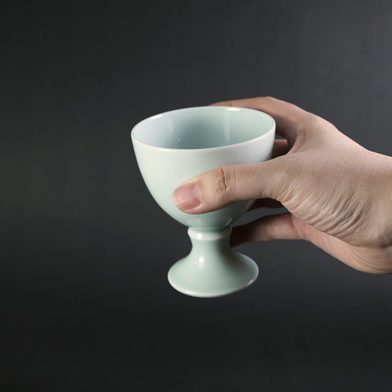 Inoue Manji Kiln Blue and white porcelain wine cup (small)