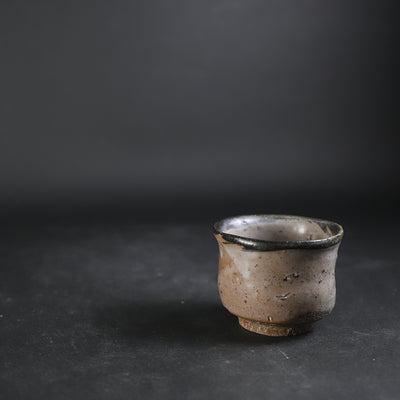 丸田宗彦　作　皮鯨ぐい呑