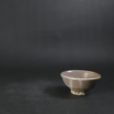 中里太亀　作　唐津ぐい呑