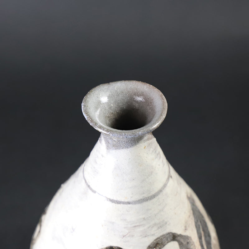 石井義久　作　絵刷毛目徳利　No.58