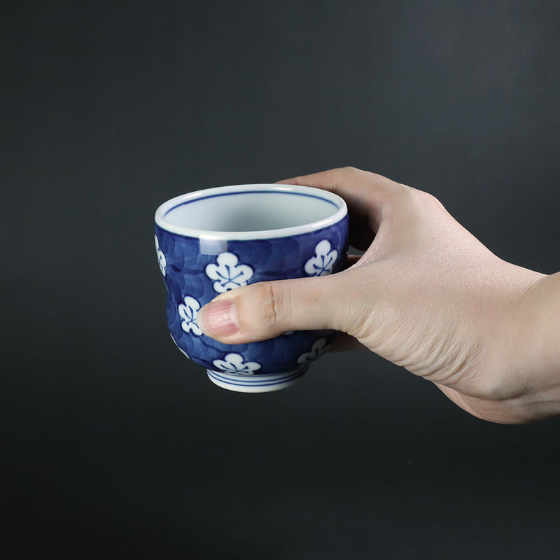 Gen-emon Kiln Ancient Dyed Plum Pattern Tea Cup