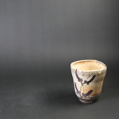 Karatsu-e Kohiki Square Teacup by Takashi Nakazato