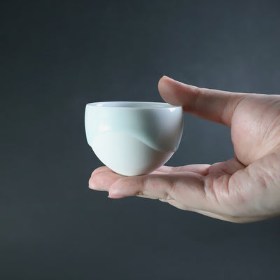 百田暁生　作　青白磁茶器(小)