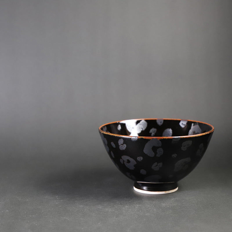 Yuki Inoue Tenmoku silver leopard design rice bowl (medium)