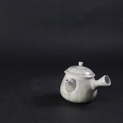 梶原靖元　作　素瓷急須　No.99