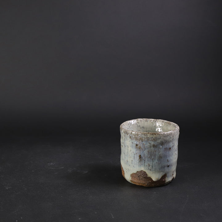 丸田宗彦 作 斑唐津ぐい呑 No.48 – ギャラリー一番館オンライン