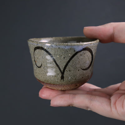 Painted Karatsu sake cup 2 by Nakazato Taki