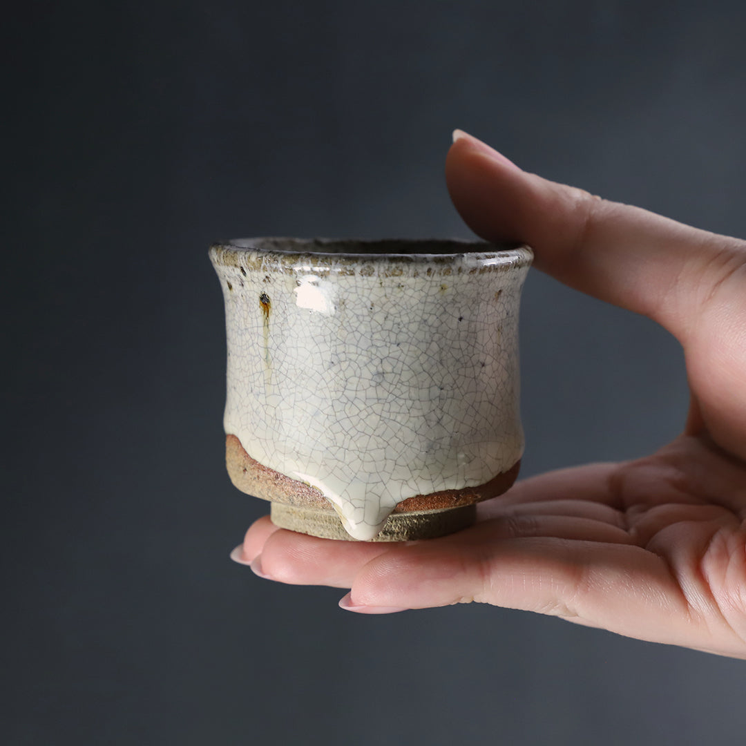 内村慎太郎 作 斑唐津ぐい呑 No.88 – ギャラリー一番館オンラインショップ