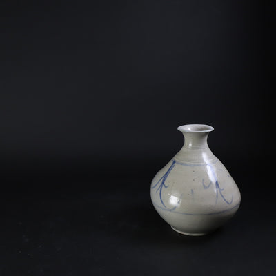 Blue and white sake bottle No.17 by Maruta Soichi Gallery