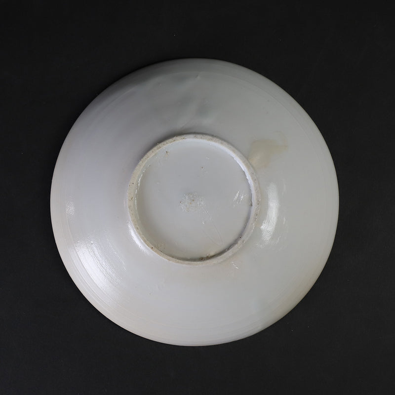 White porcelain cup and saucer by Masahiro Takehana