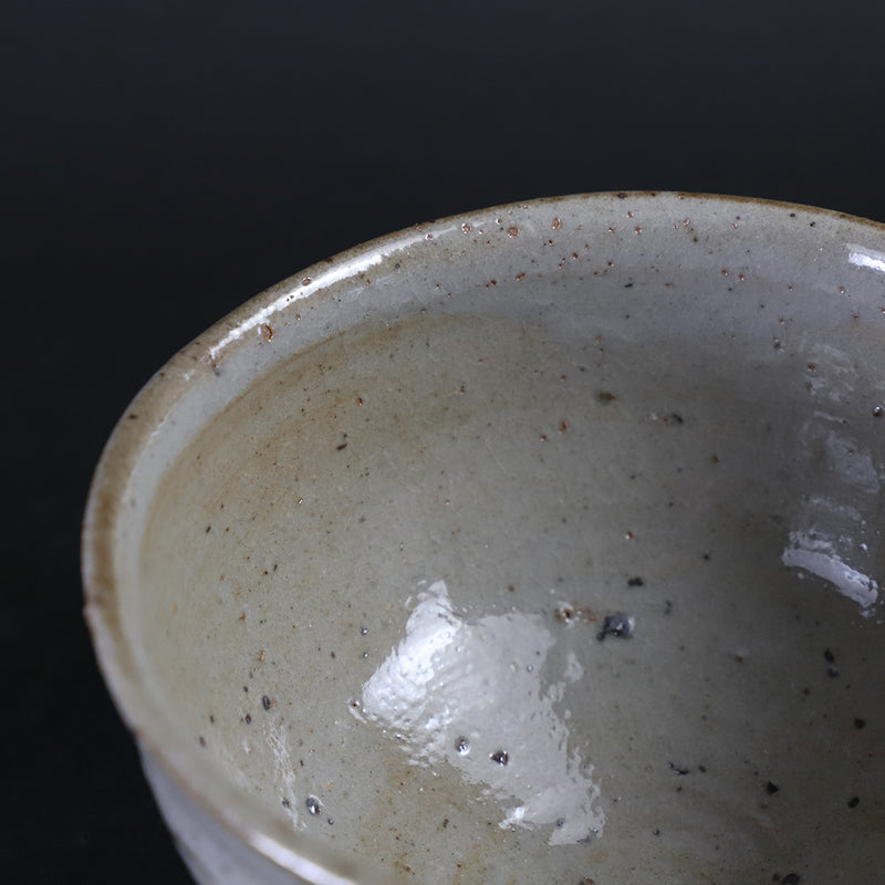 Painted Karatsu tea bowl No.6 by the 14th generation Nakazato Tarouemon