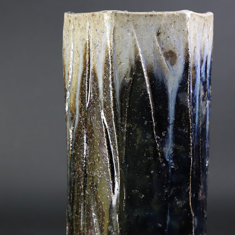 Korean Karatsu Shinogi Vase No.1 by Shuichi Okamoto