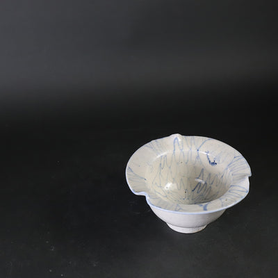 A set of blue and white porcelain dishes by Maruta Souichi Gallery