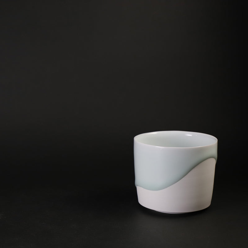 Cup 2 by Akio Momota
