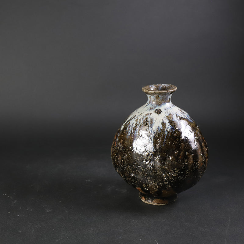 Korean Karatsu Flat Pot Sake Bottle No.31 by Munehiko Maruta