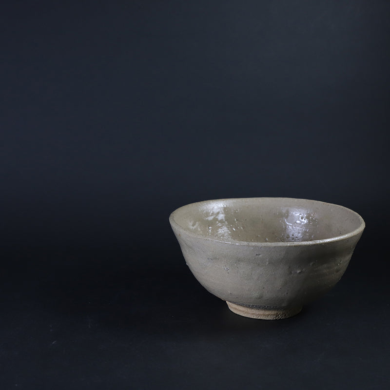 Karatsu tea bowl No.12 made by the 14th generation Nakazato Tarouemon