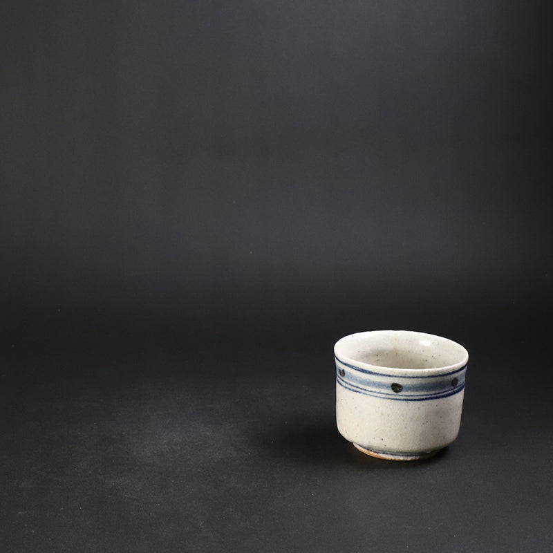 Yasumoto Kajiwara&