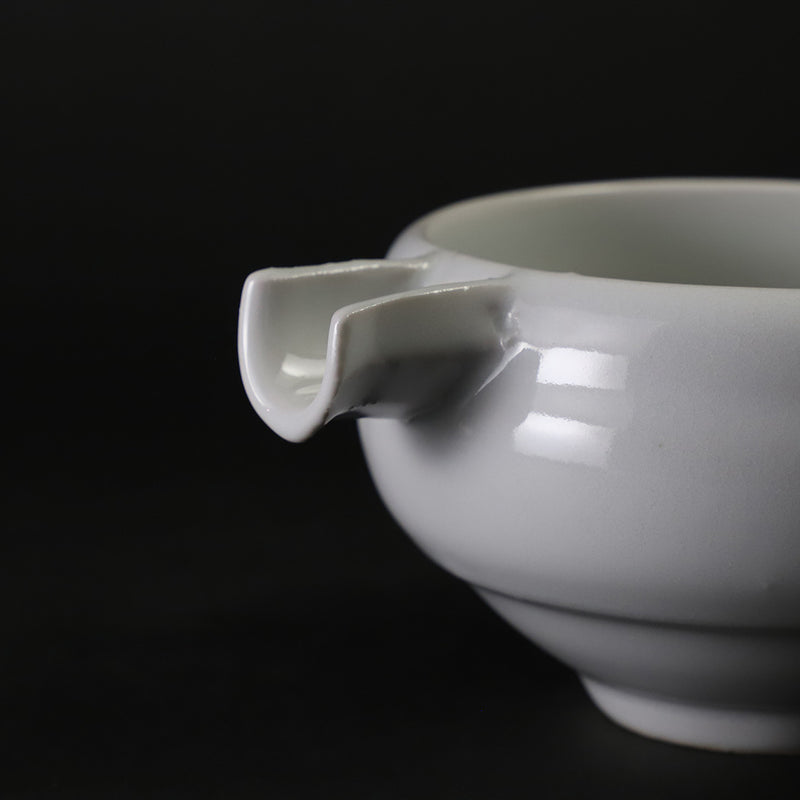 White porcelain gourd-shaped sake cup by Takashi Nakazato