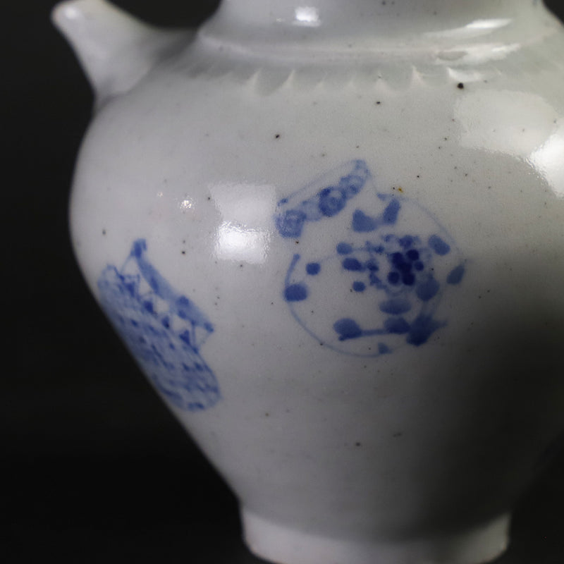 Blue and white porcelain vase by Maruta Soichi Gallery