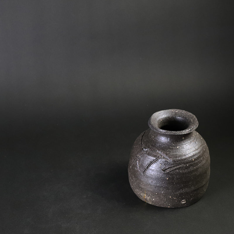 Suzu Flower Vase Tokkuri No.6 by Yasumoto Kajiwara