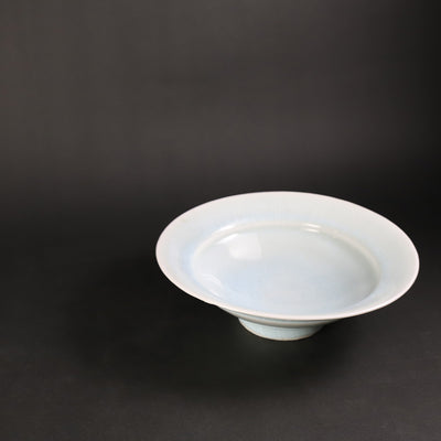 Oval bowl with blue and white porcelain ridges by Shuichi Okamoto