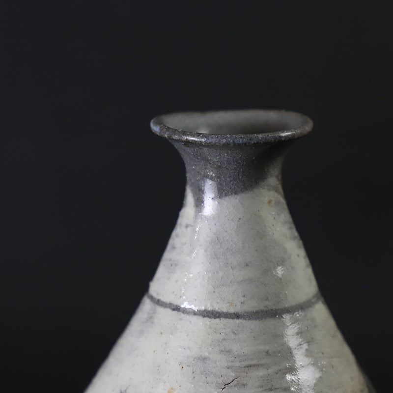 石井義久　作　絵刷毛目徳利　No.58