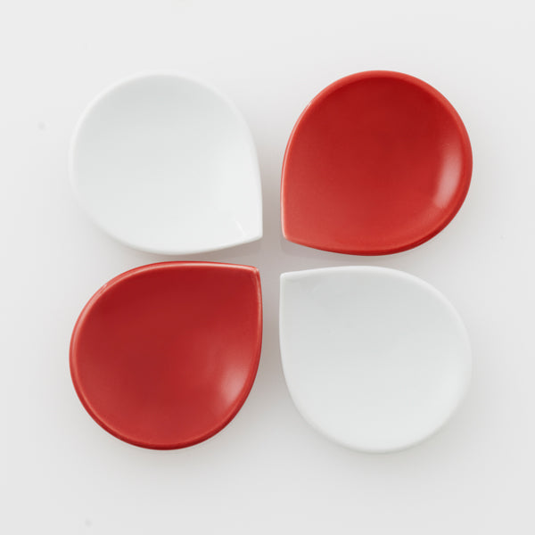 Red and white water drop bean plate (2 discs)