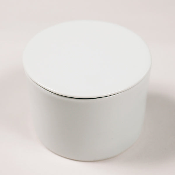 Nesting bowl with lid (small)
