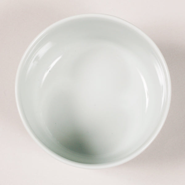 Nesting bowl with lid (small)