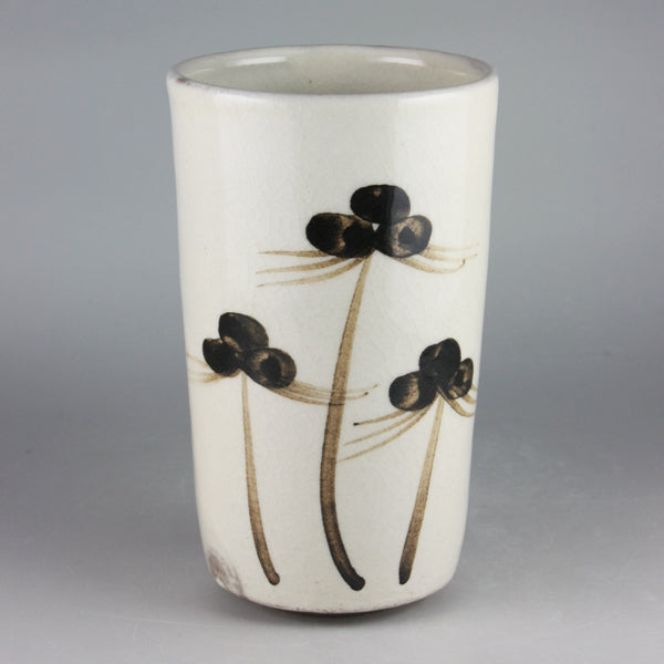 Taroemon Nakazato kiln, painted cup (pine)