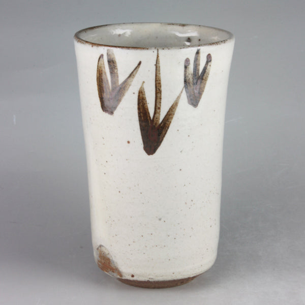 Taroemon Nakazato kiln, painting cup (Susuki)